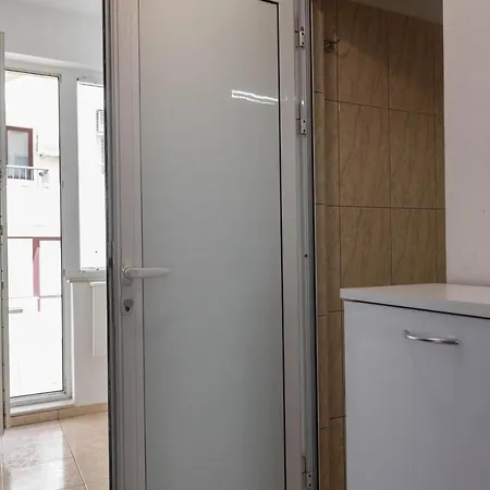 Studio Porto Apartment Warna